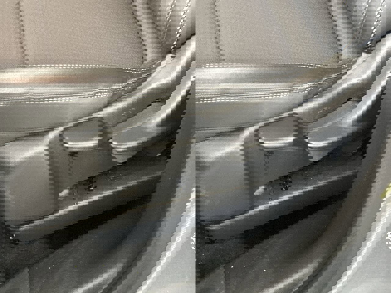 Used 2025 Buick Encore GX Preferred image 19