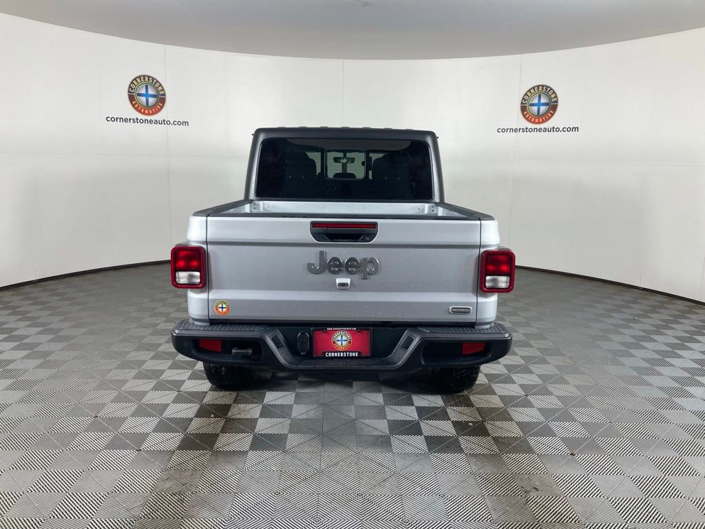 Used 2023 Jeep Gladiator Overland image 19