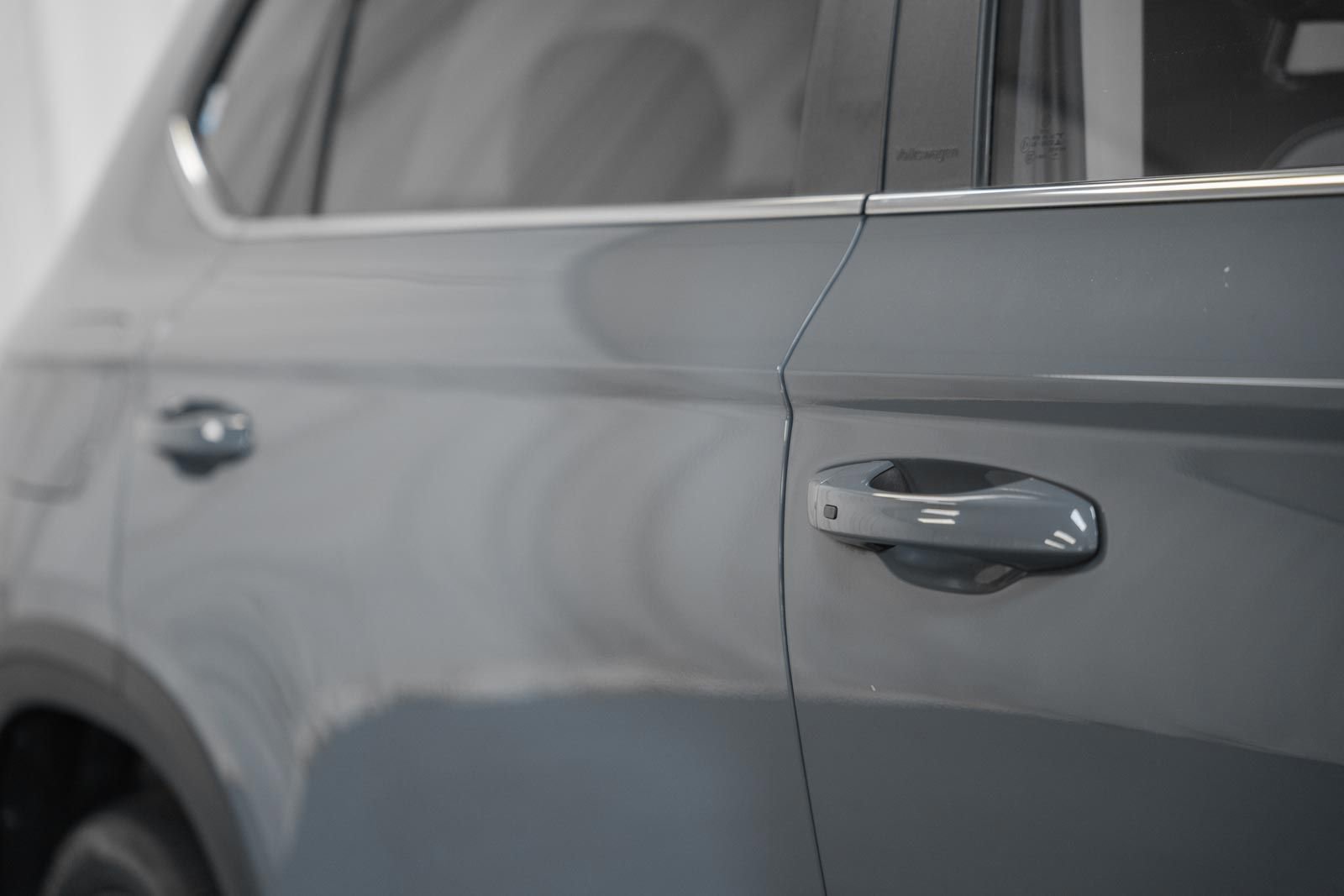 Used 2022 Volkswagen Taos SEL w/ Panoramic Sunroof Package FWD image 17