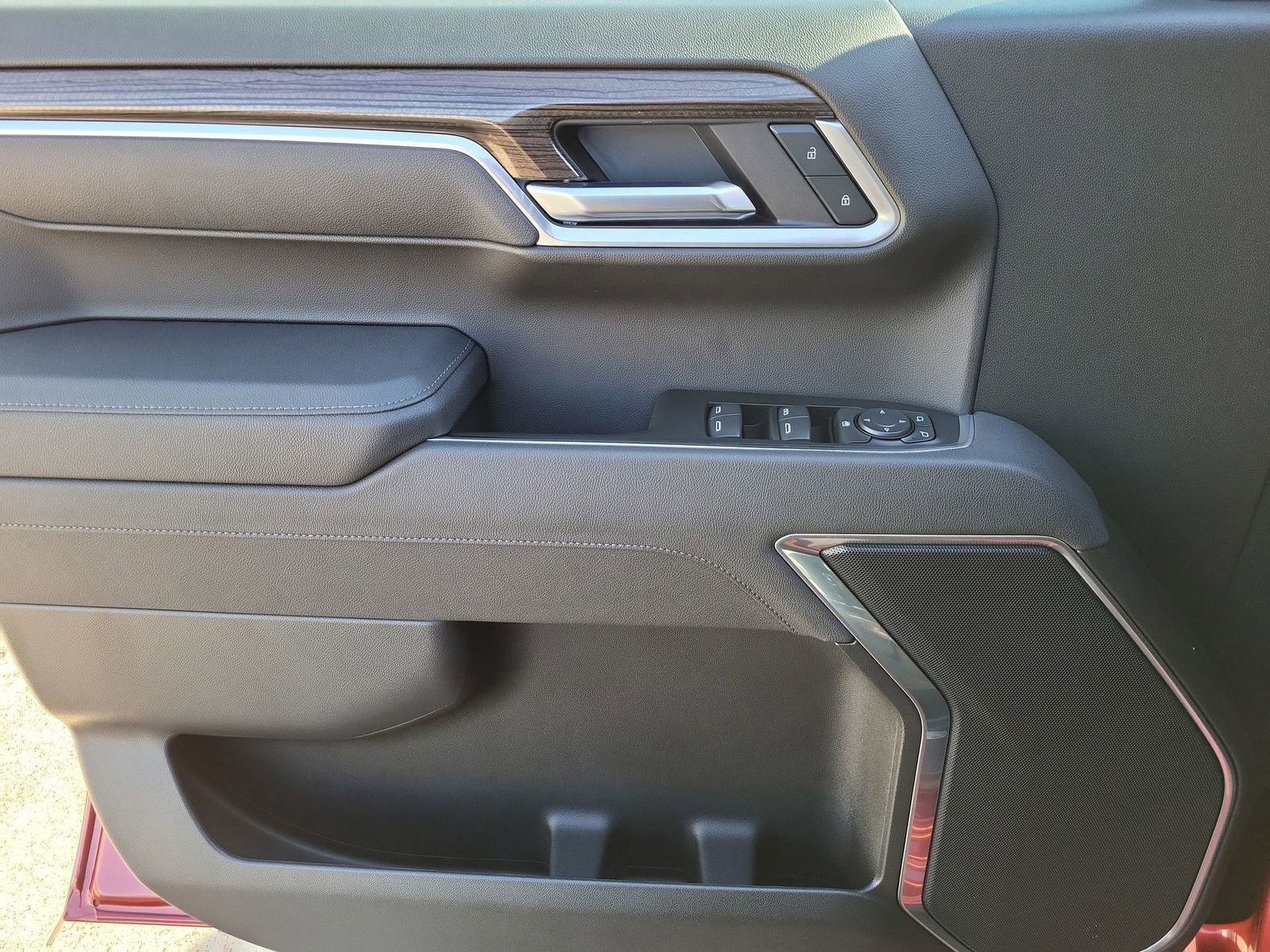 Used 2025 Chevrolet Silverado 1500 RST w/ Protection Package image 22