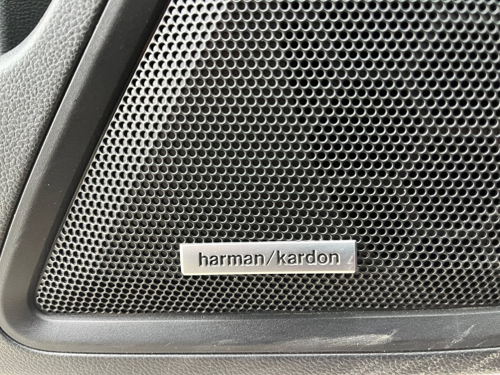 Certified 2023 Subaru Outback Limited image 23