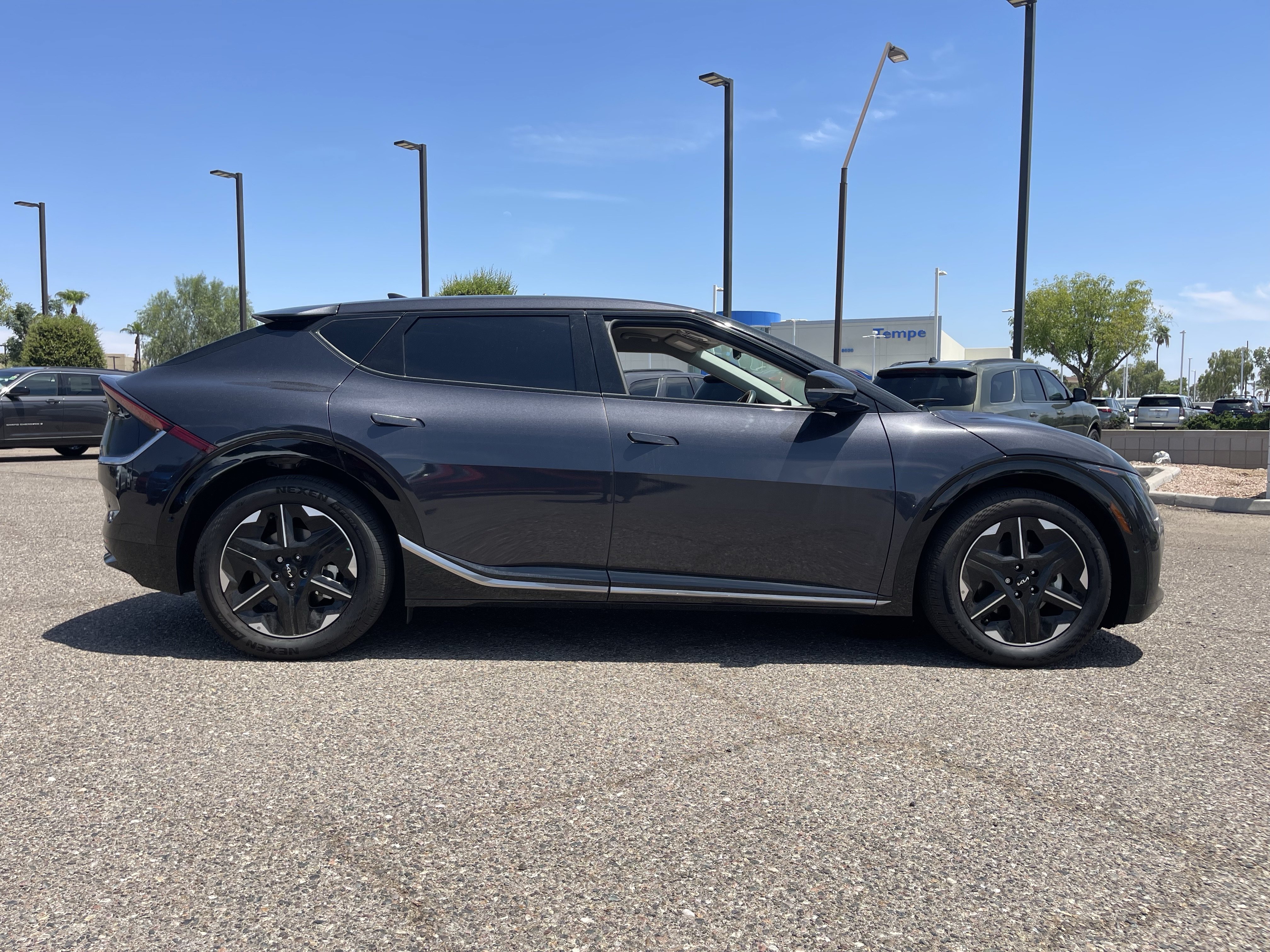 Certified 2025 Kia EV6 Wind RWD image 6