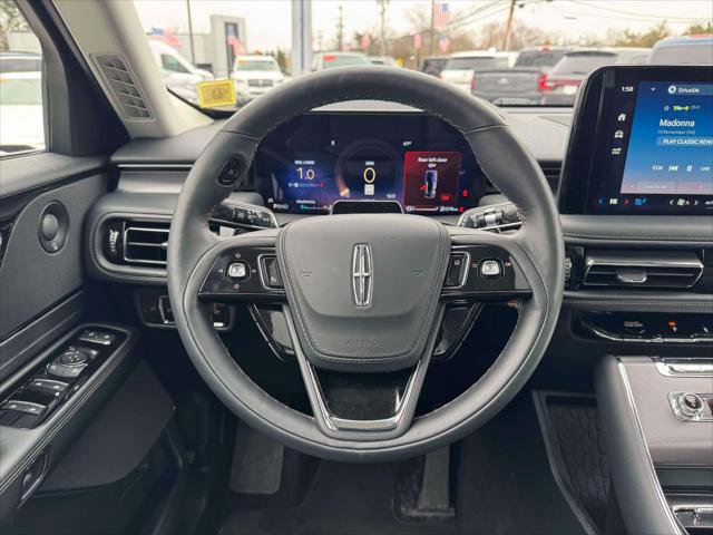 Used 2025 Lincoln Aviator AWD w/ Equipment Group 101A image 20