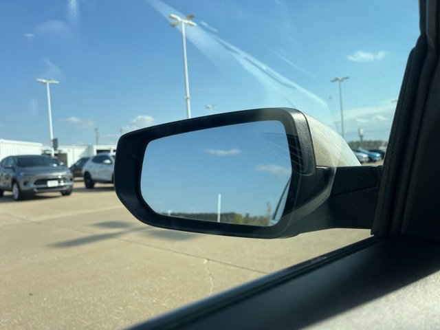 Used 2024 Chevrolet Malibu LT image 59