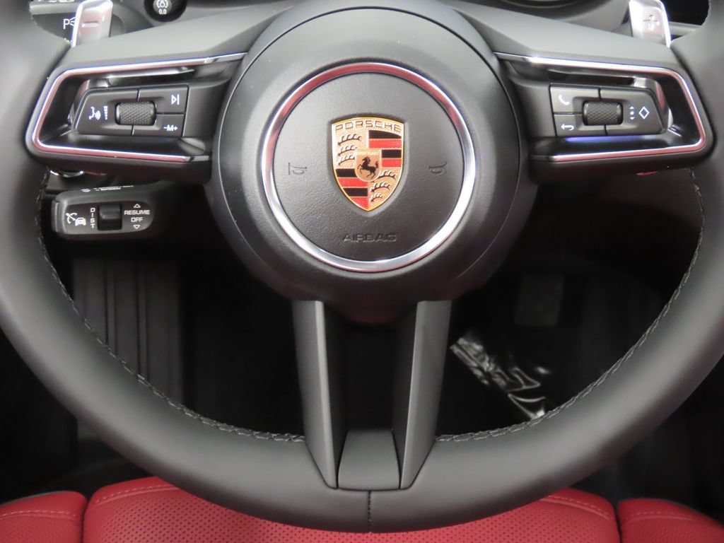 New 2026 Porsche Macan AWD/4WD image 19