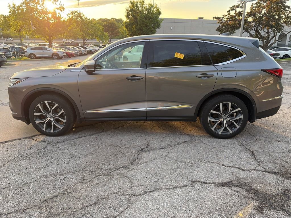 Used 2024 Acura MDX SH-AWD w/ Technology Package image 8