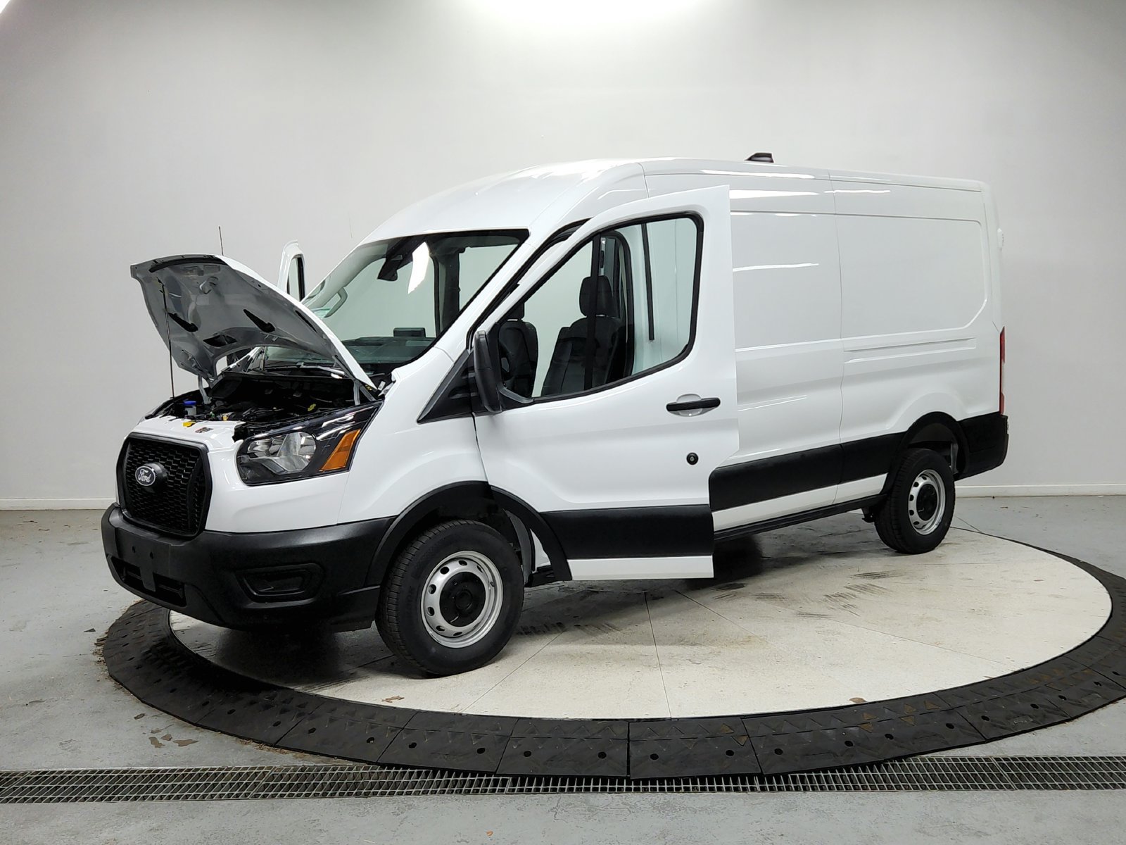 New 2027 Ford Transit 250 148 Medium Roof w/ Load Area Protection Package RWD image 12