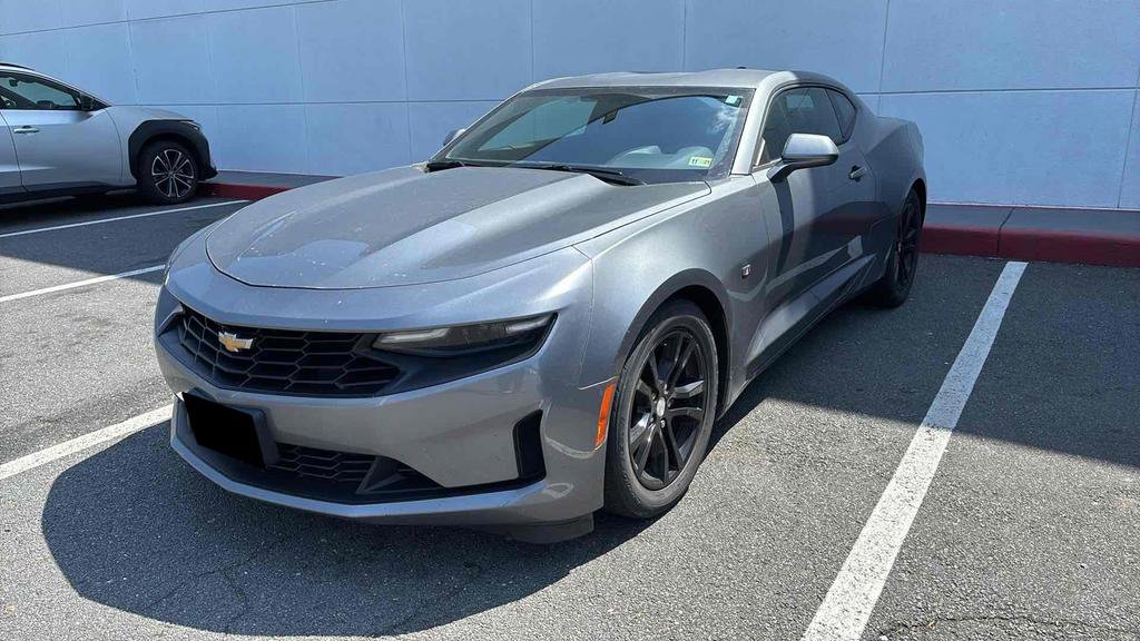 Used 2019 Chevrolet Camaro LS RWD image 3