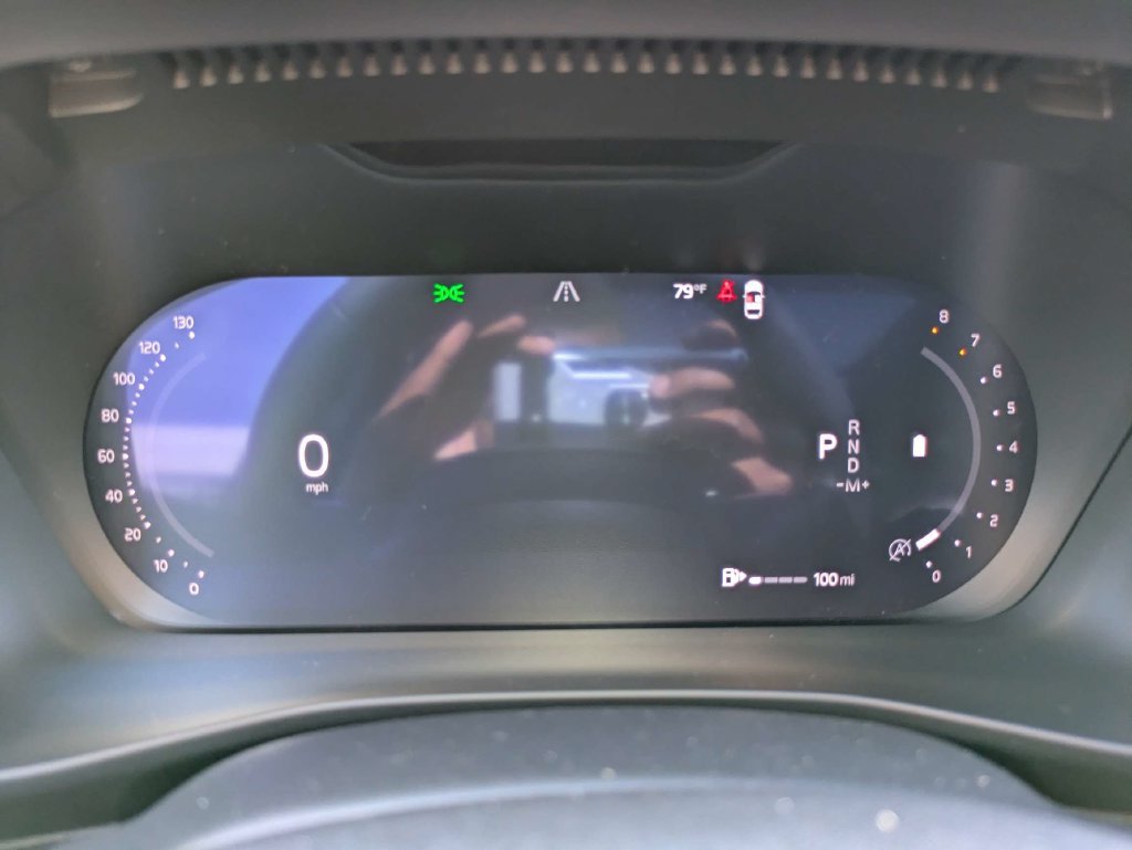 New 2026 Volvo XC40 B5 Core AWD/4WD image 29