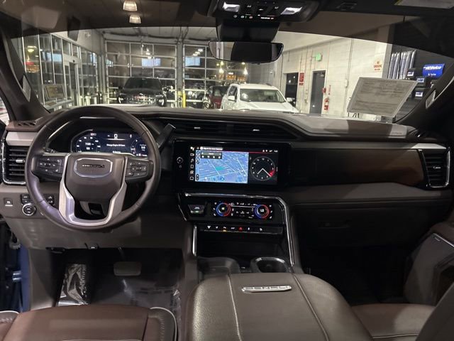 Used 2024 GMC Sierra 2500 Denali w/ Denali Reserve Package image 30