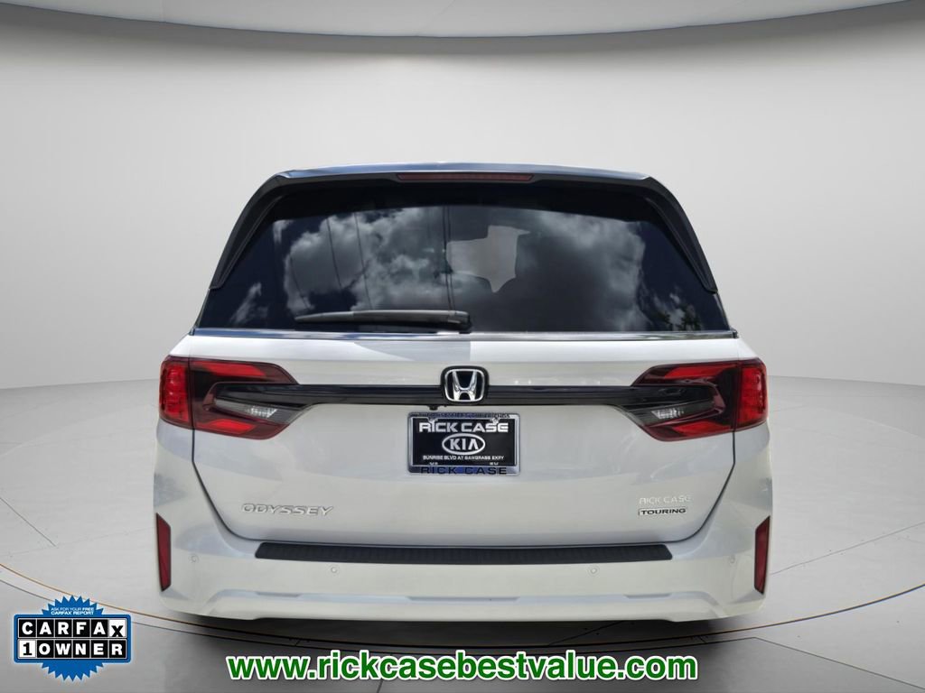 Used 2025 Honda Odyssey Touring image 6