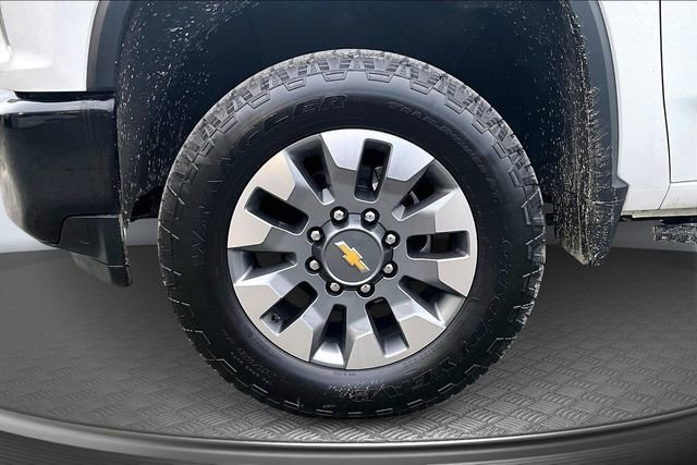 Used 2023 Chevrolet Silverado 2500 Custom w/ Custom Value Package image 32