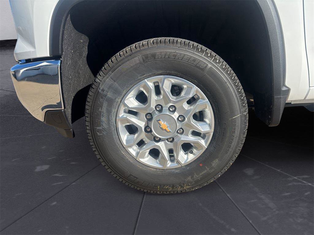 New 2026 Chevrolet Silverado 2500 LT image 14