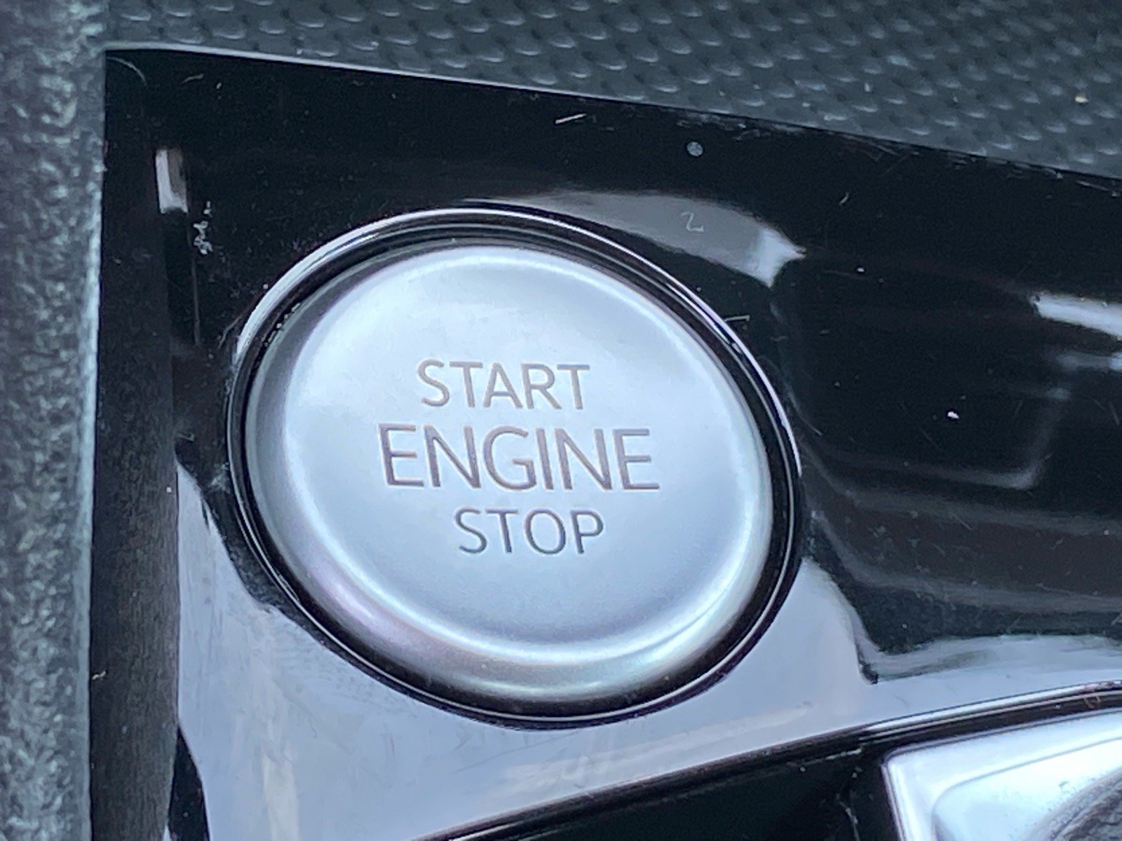 Certified 2024 Volkswagen Taos S AWD/4WD image 18