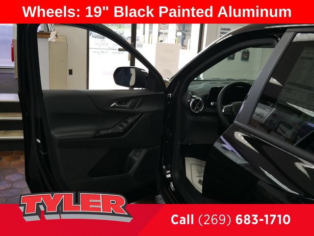 New 2027 Chevrolet Equinox LT w/ Convenience Package II AWD/4WD image 15