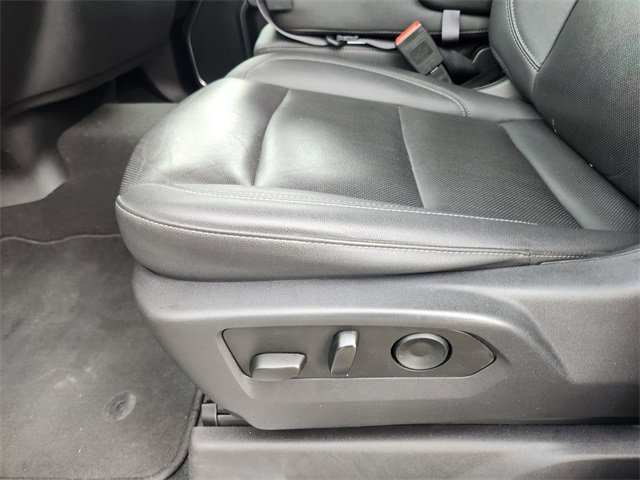 Used 2025 GMC Sierra 1500 SLT image 16