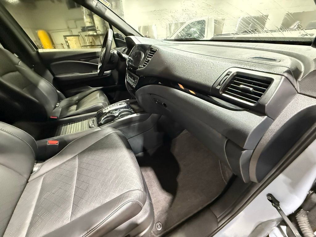 Used 2022 Honda Passport Elite image 44