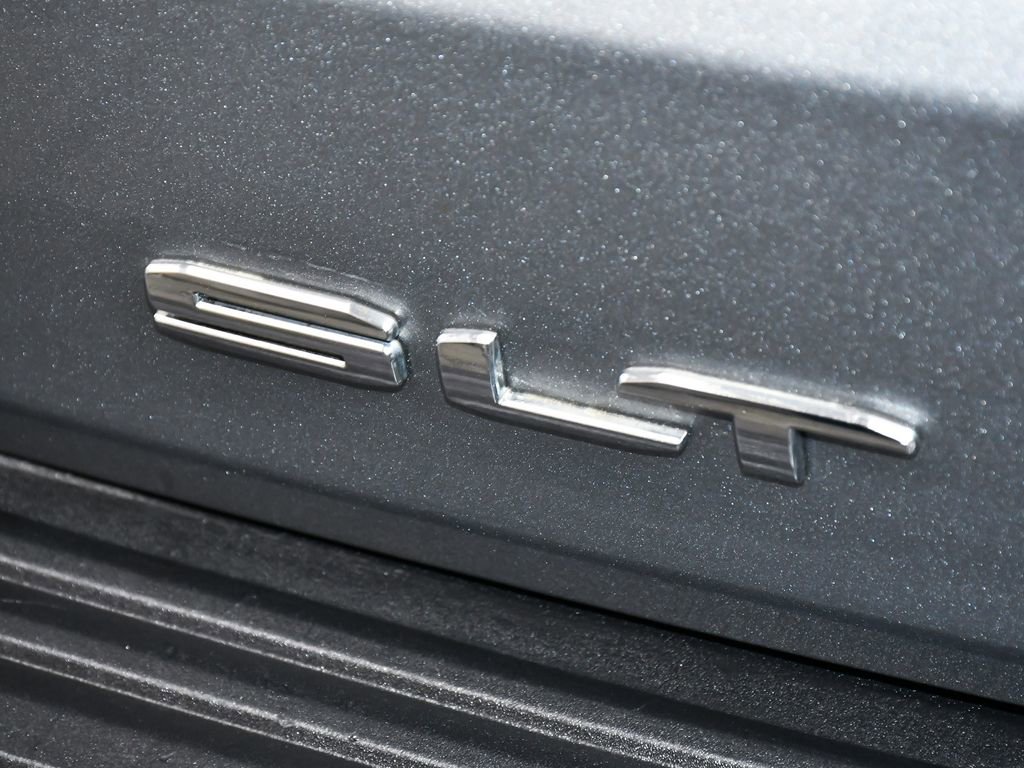 Used 2023 GMC Yukon XL SLT w/ SLT Premium Package image 94