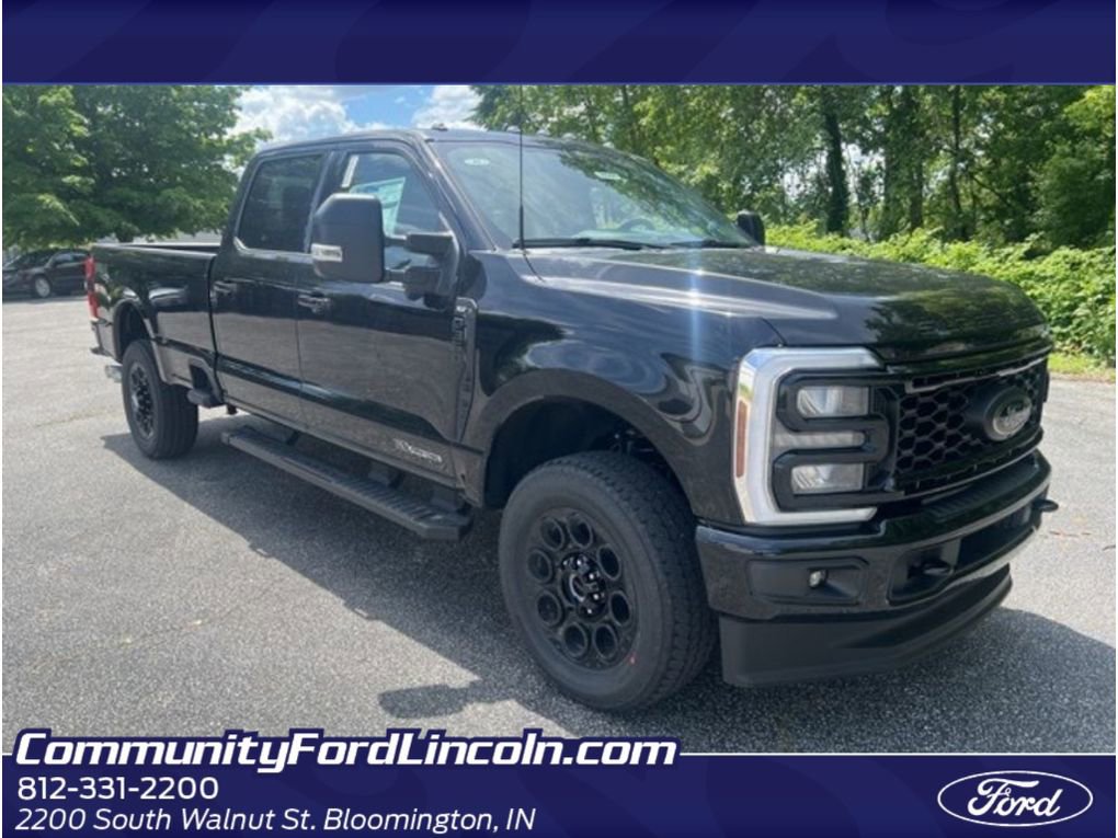 New 2025 Ford F350 XLT w/ Black Appearance Package