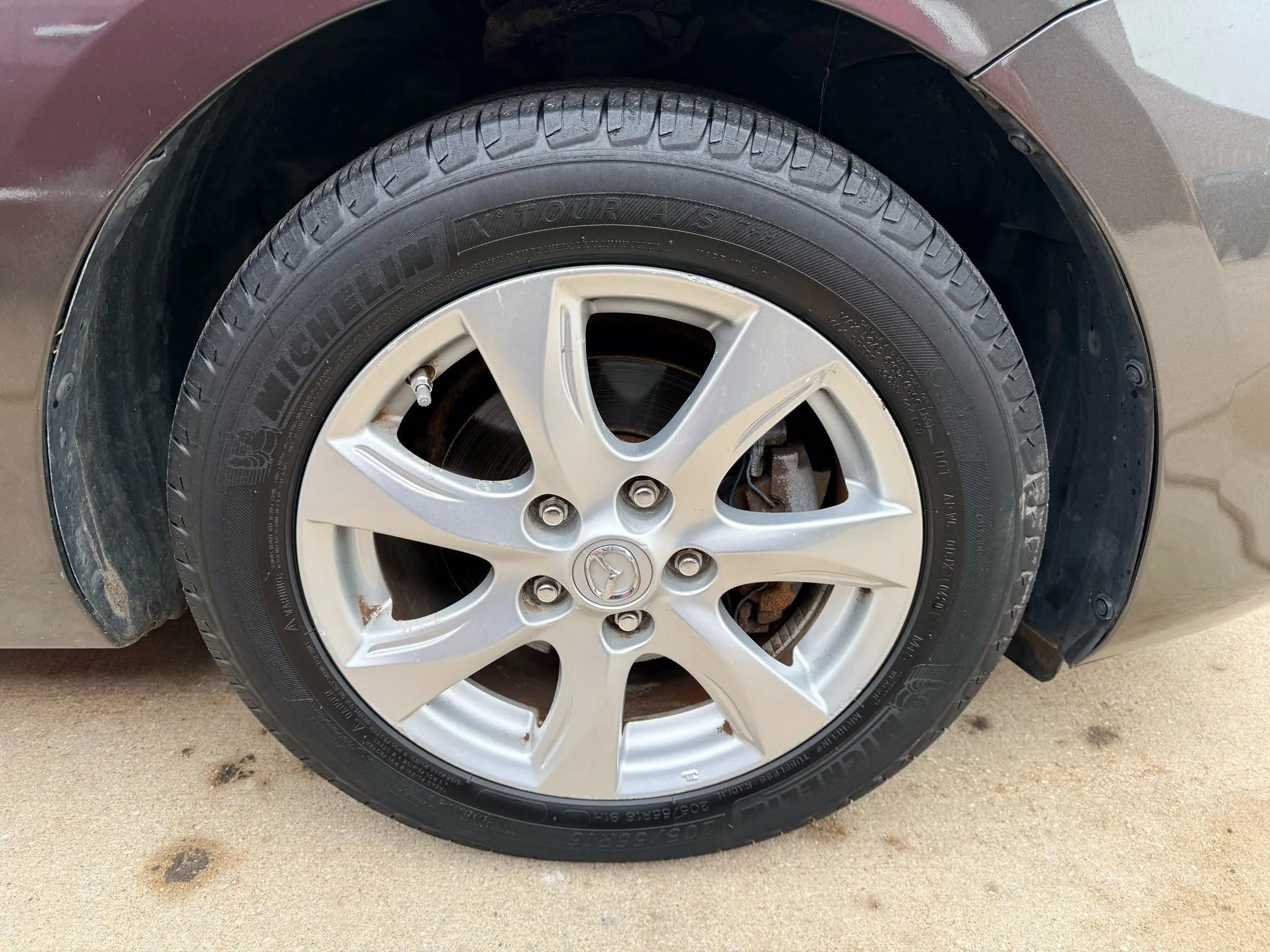 Used 2010 MAZDA MAZDA3 i Touring image 18