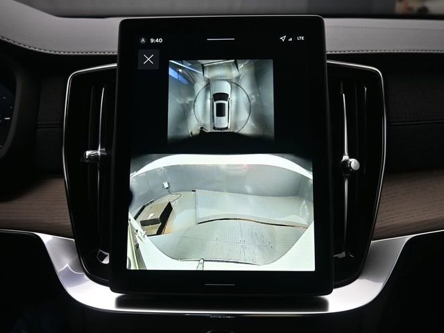 New 2026 Volvo XC90 T8 Plus w/ Protection Package Premier image 12
