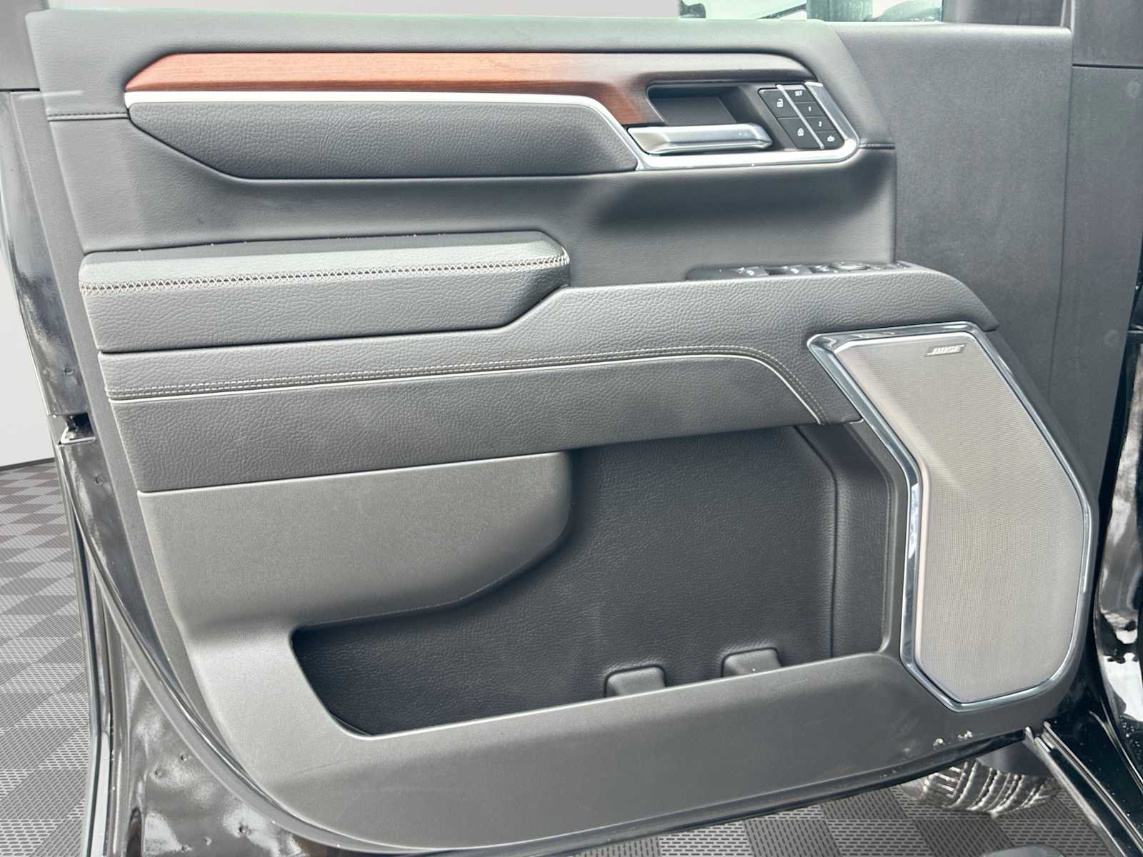 Certified 2024 GMC Sierra 2500 Denali w/ Denali Reserve Package image 23