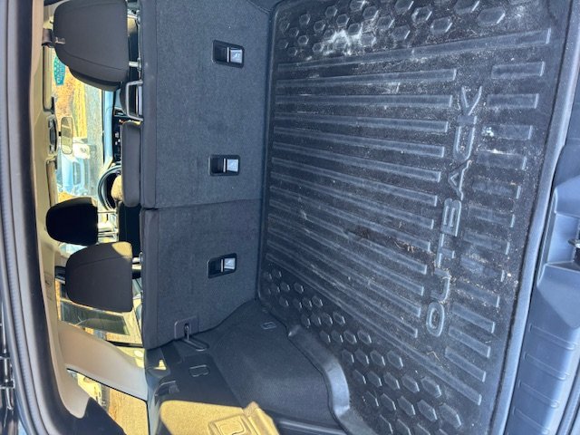 Used 2023 Subaru Outback Premium image 19