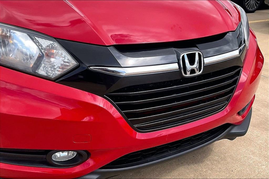 Used 2017 Honda HR-V EX image 29