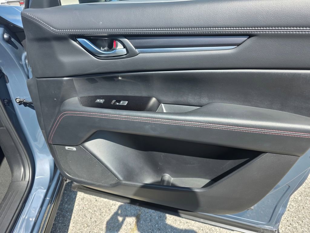 Used 2025 MAZDA CX-5 Carbon Edition image 25