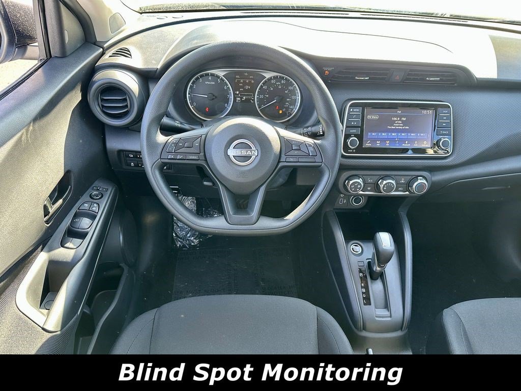 Certified 2025 Nissan Kicks Play S FWD image 5