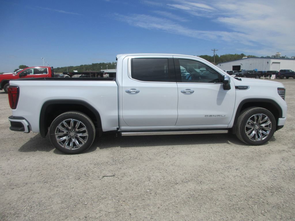 New 2026 GMC Sierra 1500 Denali AWD/4WD image 3