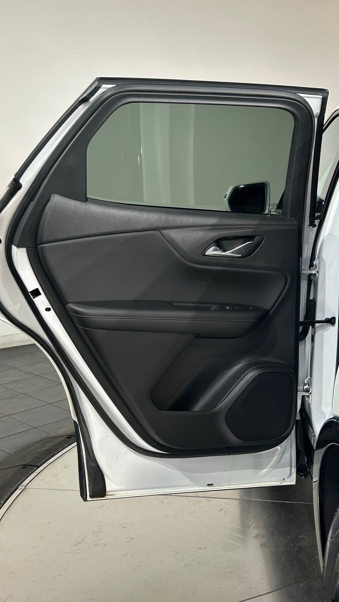 Used 2020 Chevrolet Blazer RS image 46