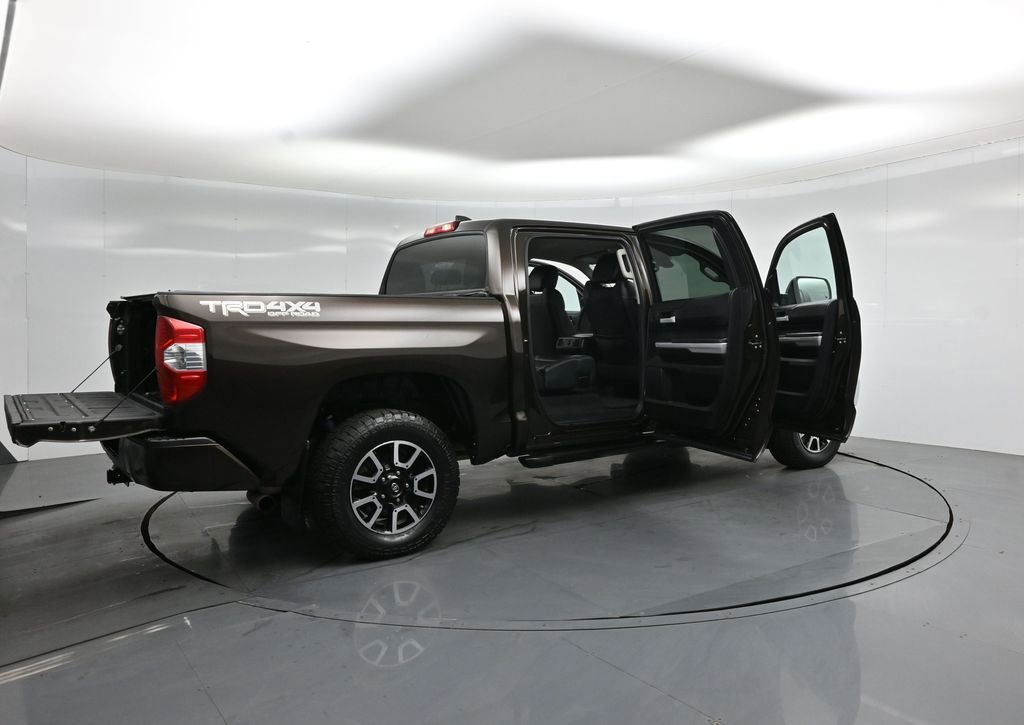 Used 2020 Toyota Tundra Limited w/ Limited Premium Package image 6