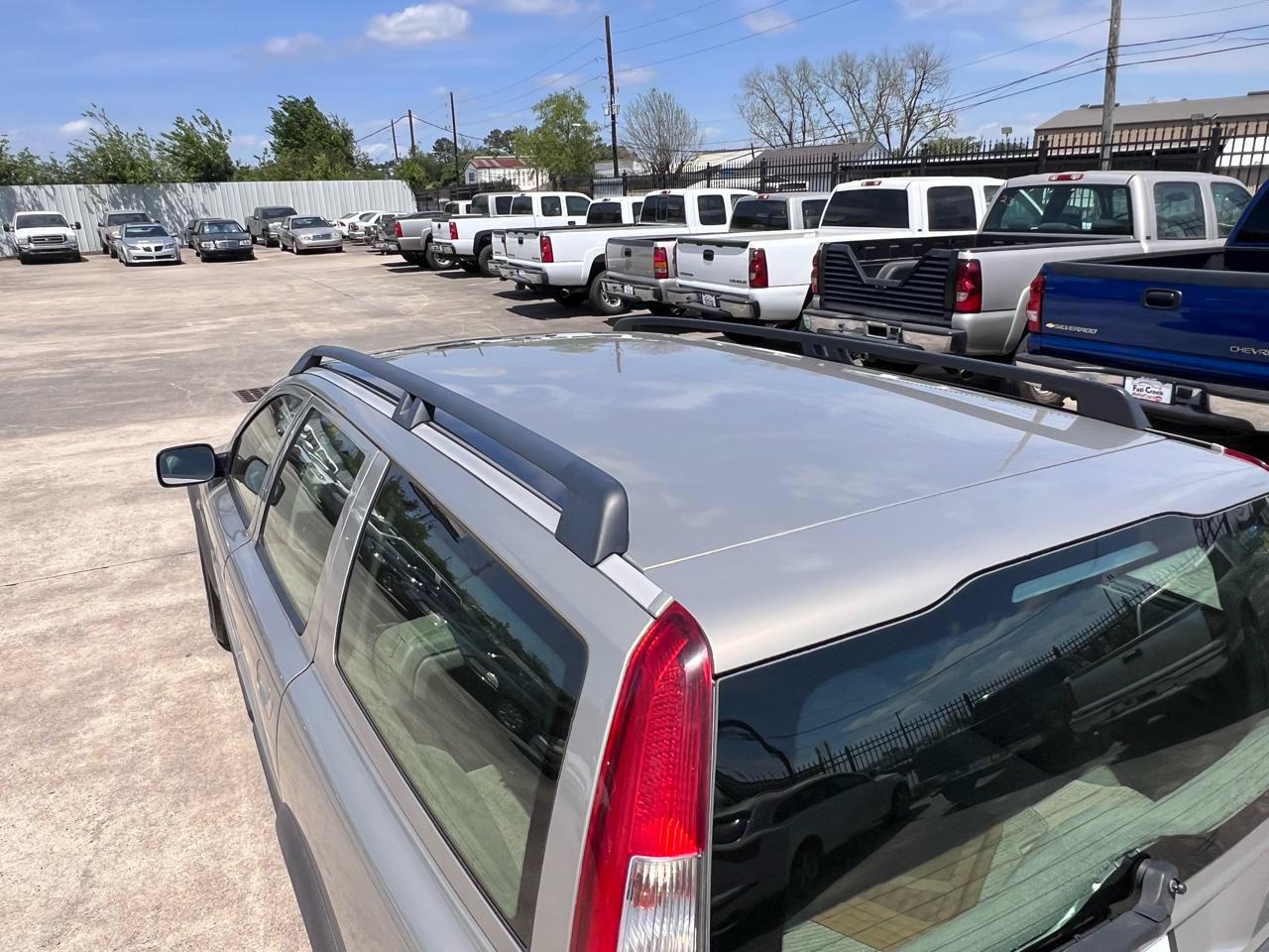 Used 2002 Volvo V70 Cross Country AWD/4WD image 13