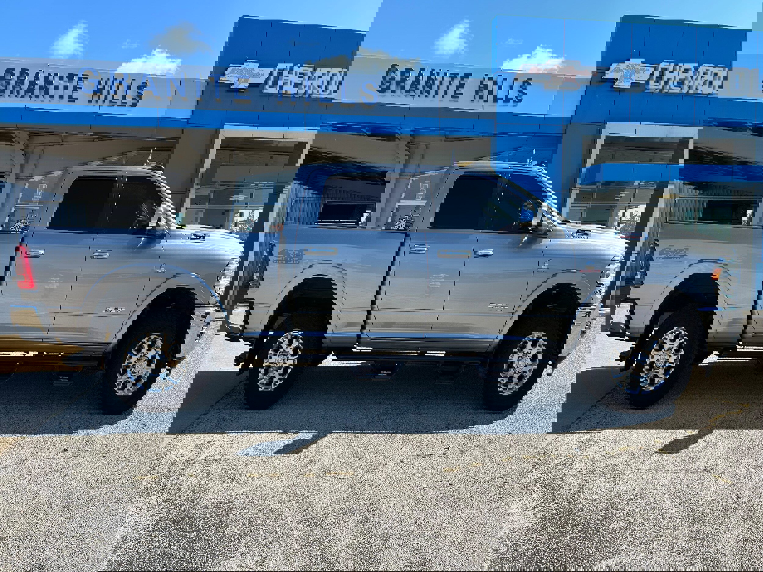 Used 2020 RAM 2500 Laramie image 6