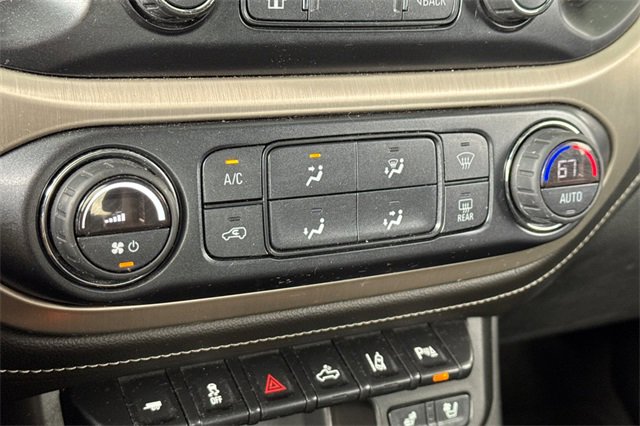 Used 2021 GMC Canyon Denali image 20