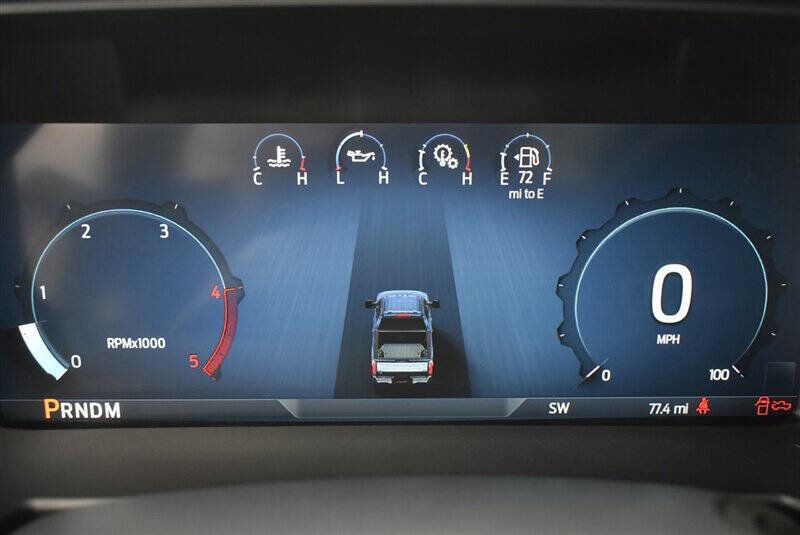 Used 2025 Ford F450 Platinum w/ Camper Package image 18