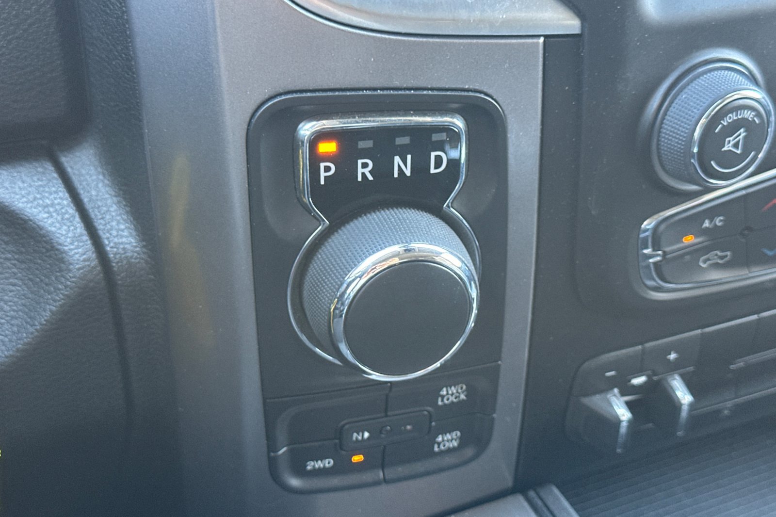 Used 2023 RAM 1500 Classic SLT w/ Trailer & Traction Group AWD/4WD image 32