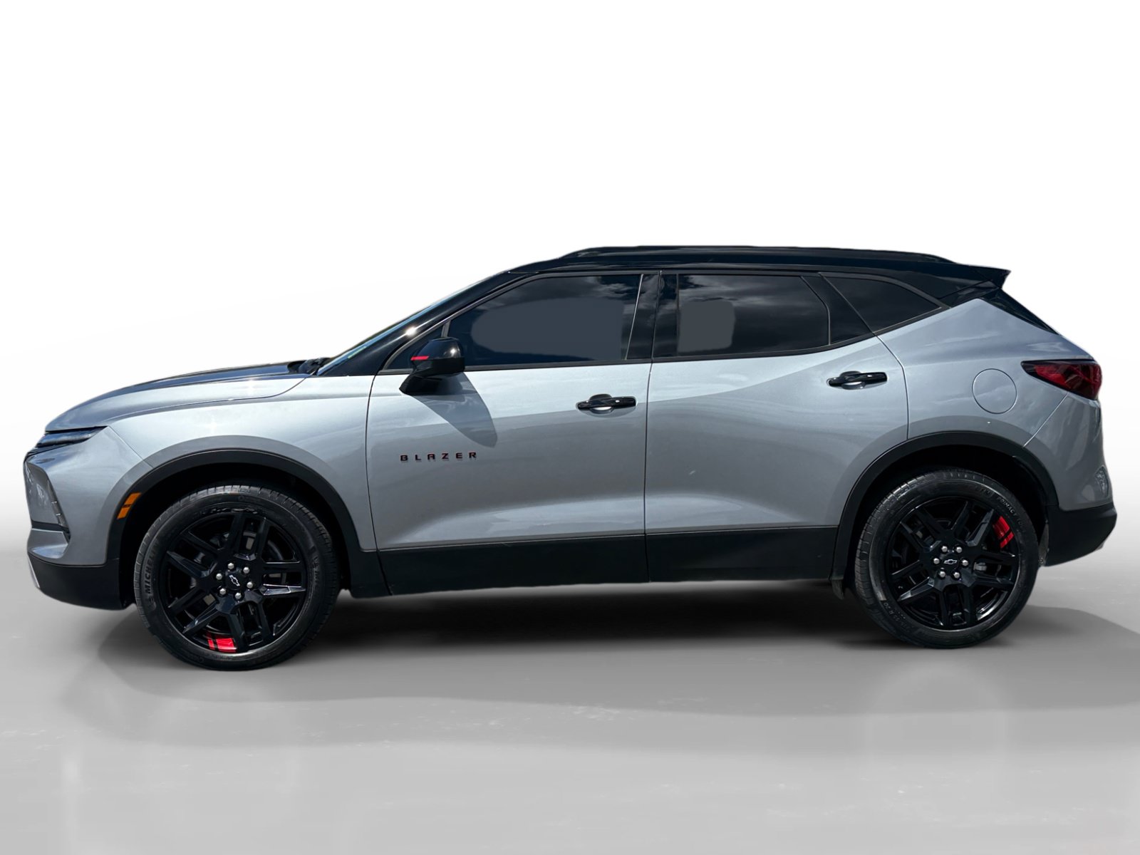 Used 2023 Chevrolet Blazer LT w/ Convenience Package FWD image 2