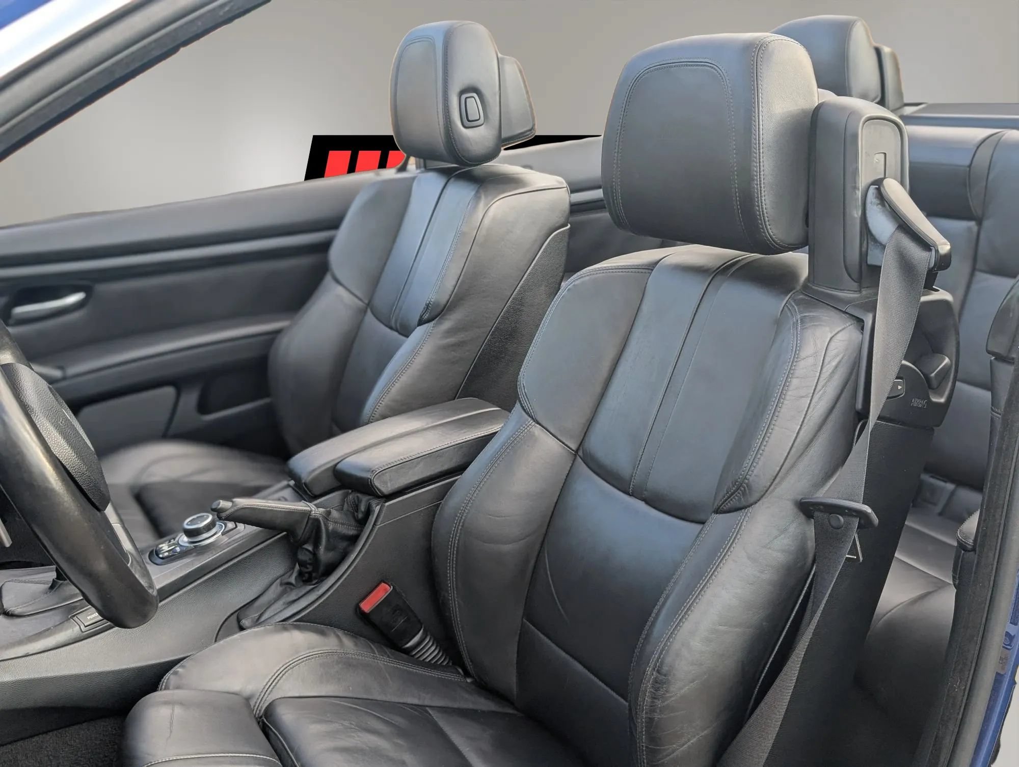 Used 2010 BMW M3 Convertible RWD image 14