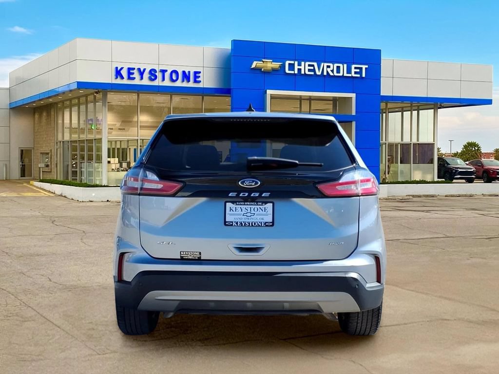 Used 2024 Ford Edge SEL AWD/4WD image 6