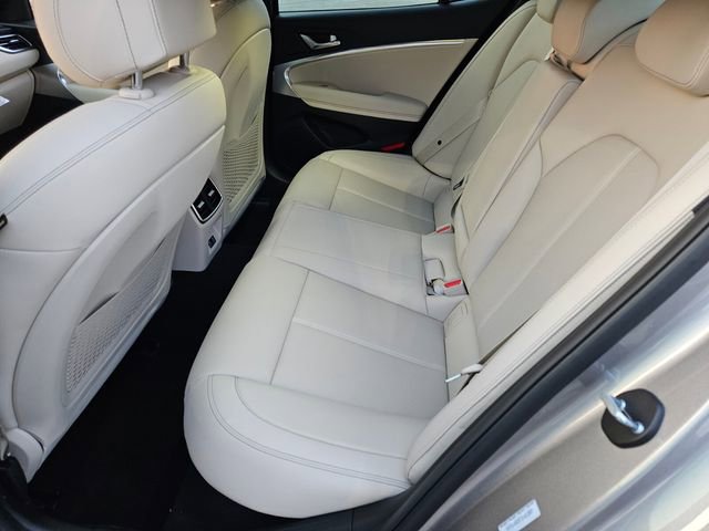 Used 2026 Genesis G70 2.5T image 12