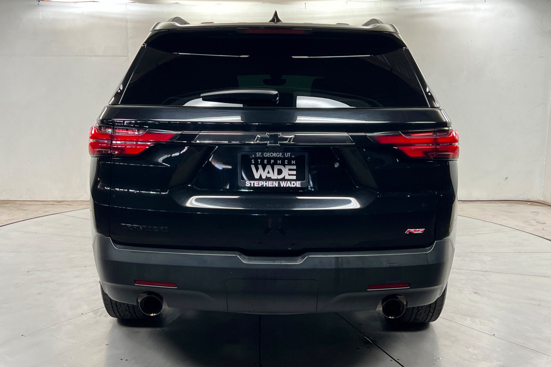 Used 2023 Chevrolet Traverse RS FWD image 5