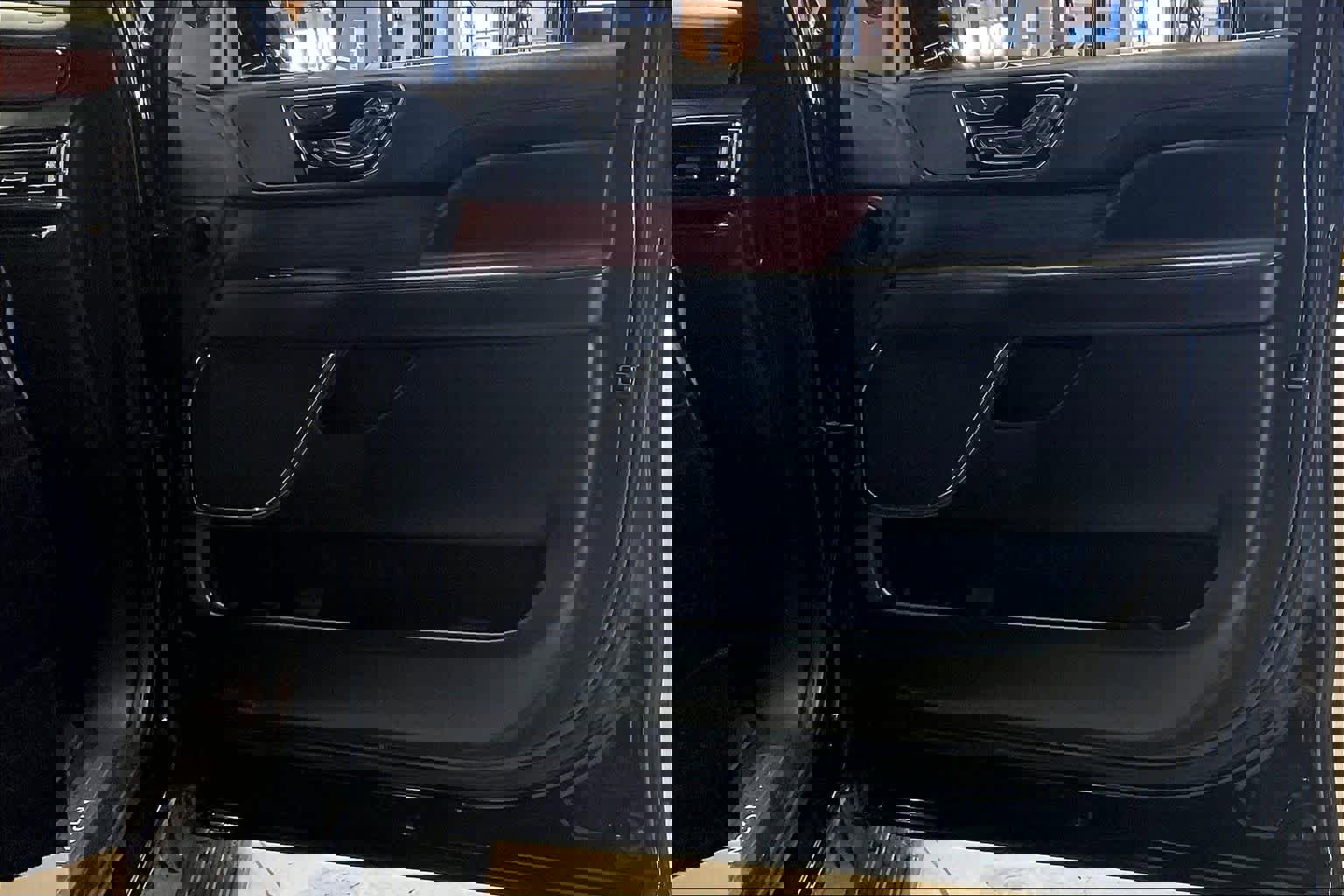 Used 2024 Lincoln Navigator Reserve image 41