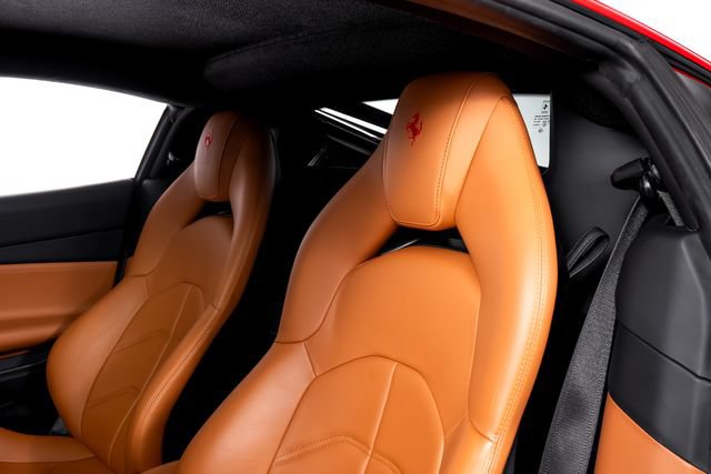 Certified 2018 Ferrari 488 GTB RWD image 22