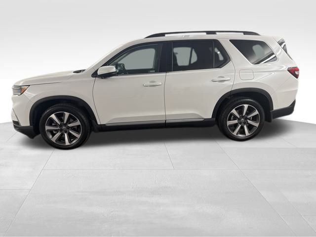 Used 2025 Honda Pilot Elite image 5