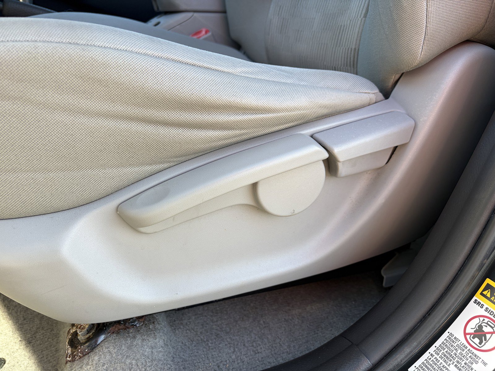 Used 2012 Toyota RAV4 4WD w/ Value Pkg image 13
