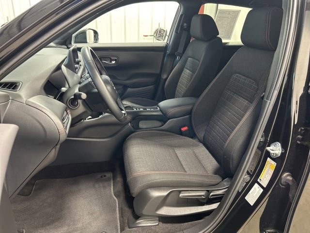 Certified 2025 Honda HR-V Sport image 15