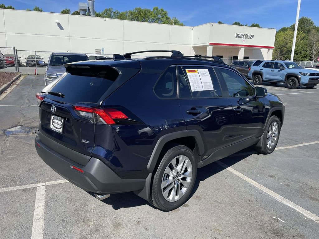 Used 2025 Toyota RAV4 XLE Premium FWD image 10