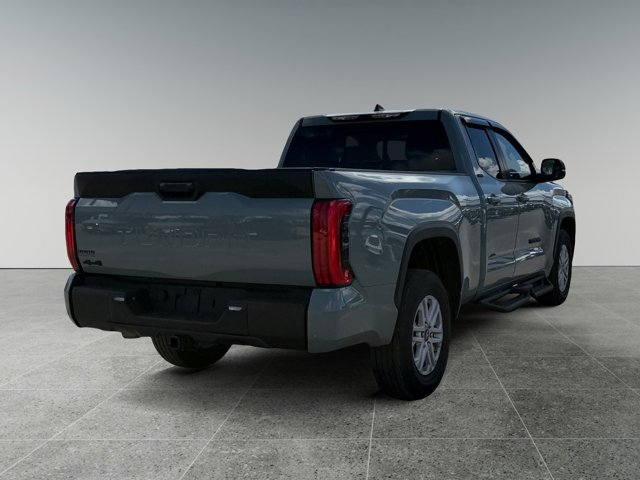 Used 2025 Toyota Tundra SR5 w/ SR5 Premium Package AWD/4WD image 6